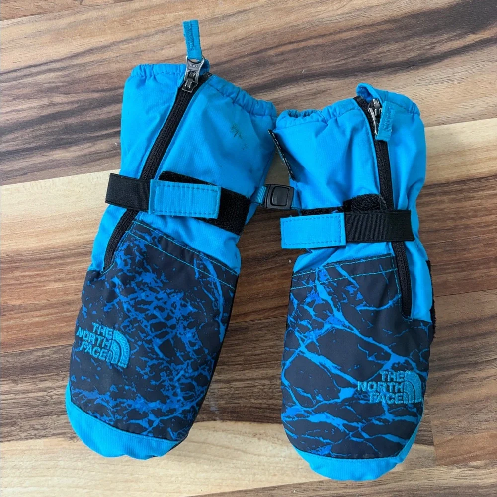 The North Face Men's Olive and Black Gloves